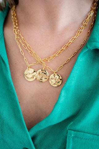 Mini Beach Tag Charm Necklace – 18k Gold Plated