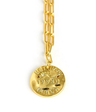 Mini Beach Tag Charm Necklace – 18k Gold Plated