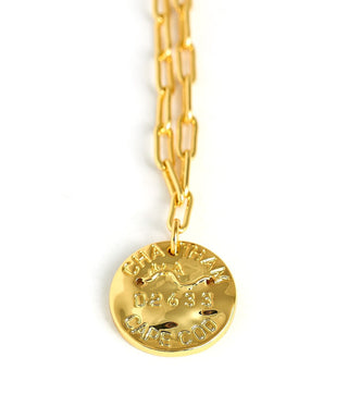 Mini Beach Tag Charm Necklace – 18k Gold Plated