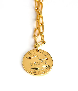 Mini Beach Tag Charm Necklace – 18k Gold Plated