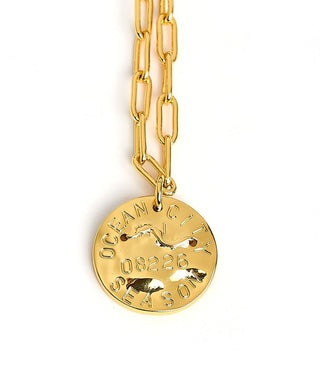 Mini Beach Tag Charm Necklace – 18k Gold Plated